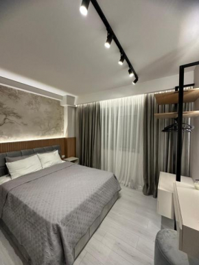Emma Suite